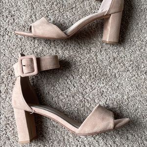Chinese Laundry nude heels